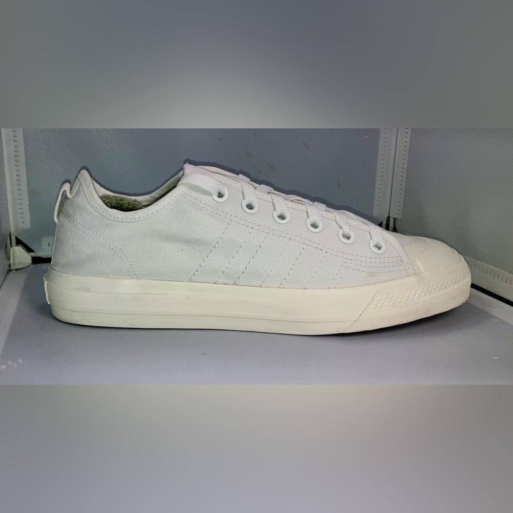 Adidas Nizza RF Triple White Men 10/Womens 11.5 - Picture 7 of 13
